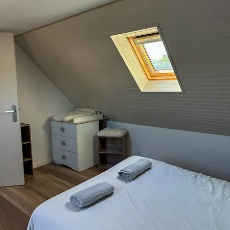 別荘 Ty Baradoz, Maison Vue Et A Pied Névez